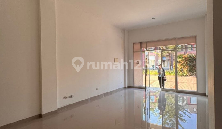 For Sale: Shop House @ La Riviera Pik2, Facing Beautiful Park! 2