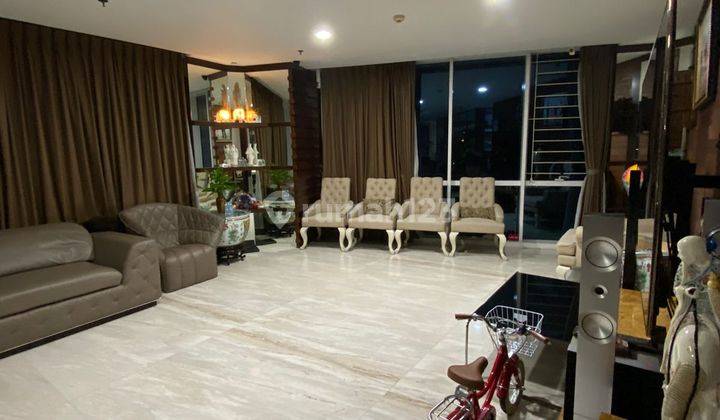 Apartemen Regatta 3BR 243 M2 1