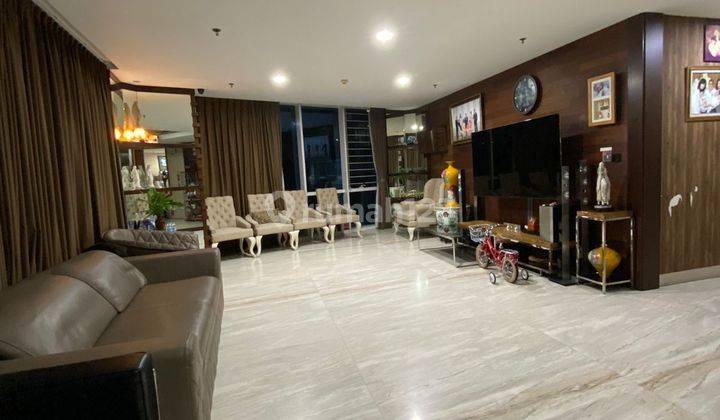 Apartemen Regatta 3BR 243 M2 2