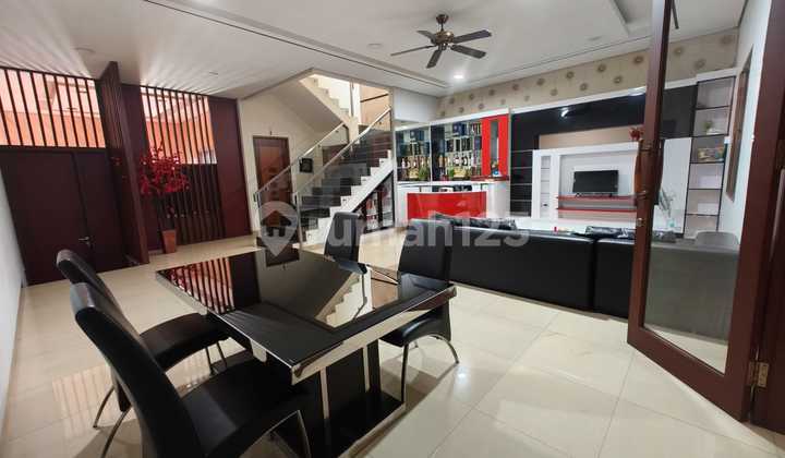 Rumah Pik Bangunan Kontraktor 8x24 Siap Huni