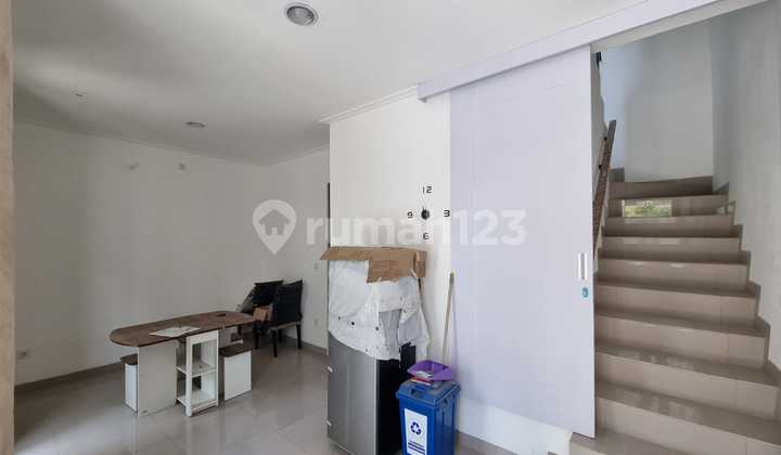 Rumah Pik2 6X10 3 Lantai Full Furnish Termurah Area Depan Rumah Pik2 6X10 3 Lantai Full Furnish Termurah Area Depan