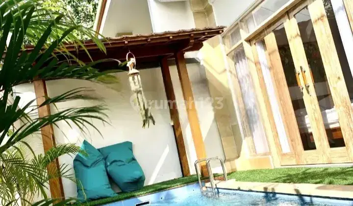 VILLA TROPIS MINIMALIS LANTAI 2
DENGAN PEMANDANGAN GUNUNG DAN
SAWAH HIJAU YG MENAWAN ( R989)  4