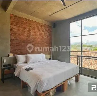 DI SEWAKAN Villa dekat pantai Parerenan ( R999)  2