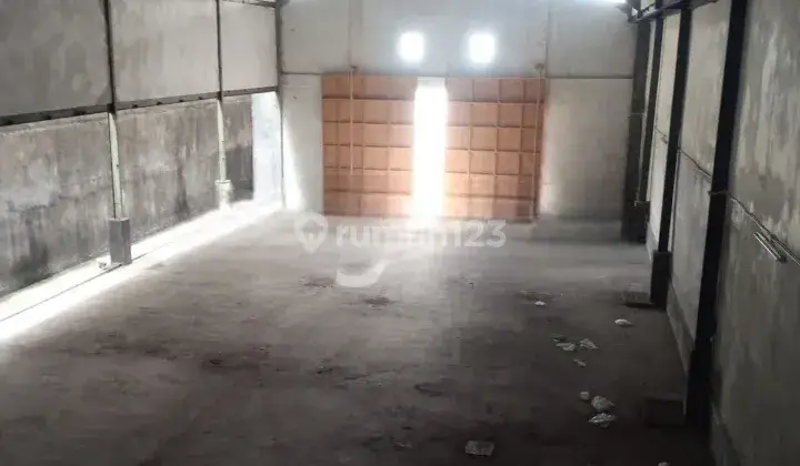 DI SEWAKAN GUDANG DI JALAN CARGO UTAMA ( A21)  2
