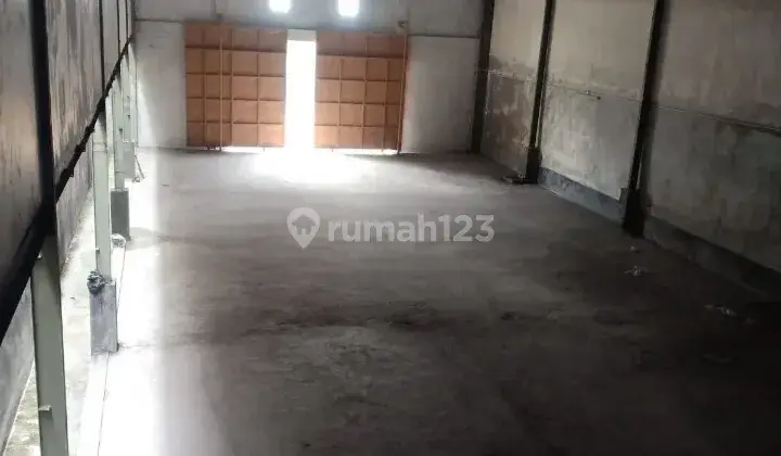 DI SEWAKAN GUDANG DI JALAN CARGO UTAMA ( A21)  4