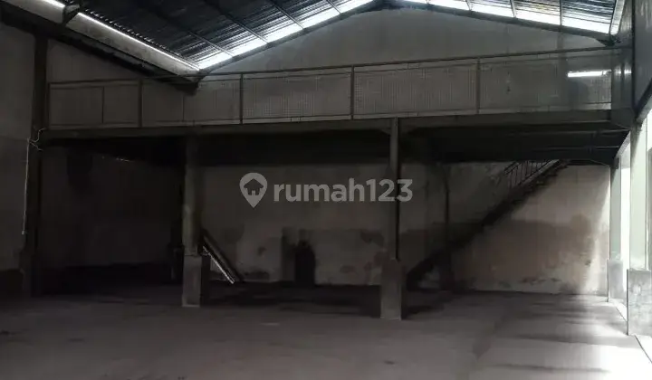 DI SEWAKAN GUDANG DI JALAN CARGO UTAMA ( A21)  5