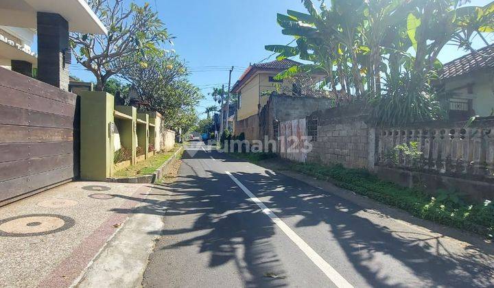 House for sale located in Housing complex Ida Bagus Mantra ( A57)  2