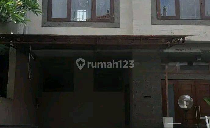 Di jual Rumah murah dikawasan elite renon ( A73)  1