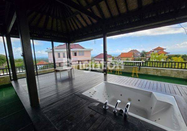 Villa dengan view cantik di Bali
 2