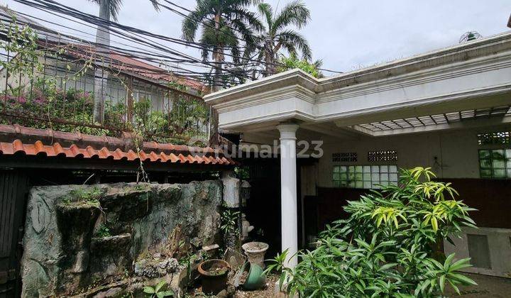 Rumah lama itung tanah lokasi Menteng 2