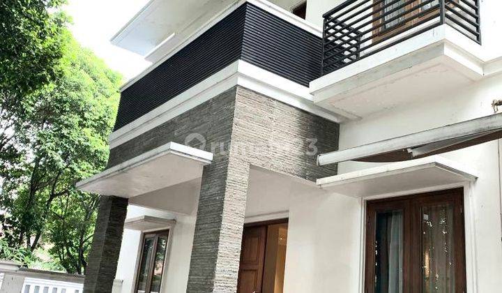 RUMAH MEWAH SIAP HUNI PATRA KUNINGAN 1