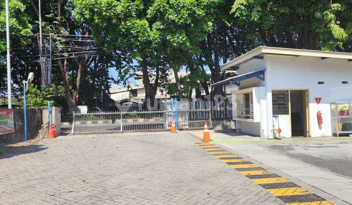 For Rent: Rungkut Industrial Warehouse Factory, 1.2 Hectares!