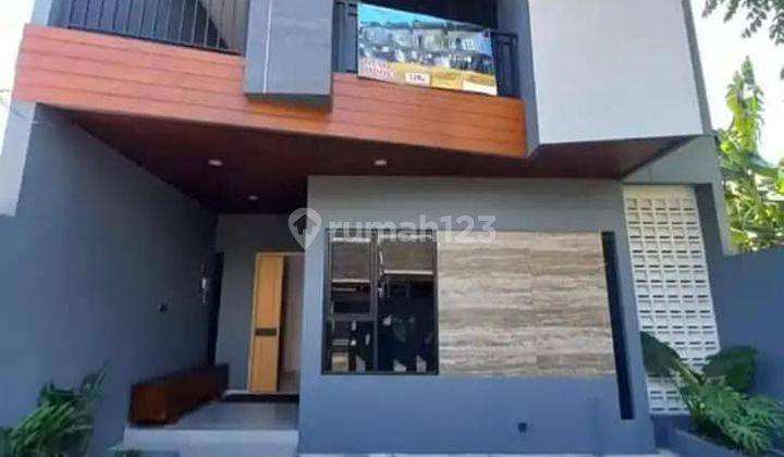 Rumah Mewah 2lantai desain Industrial Semarang Barat 1