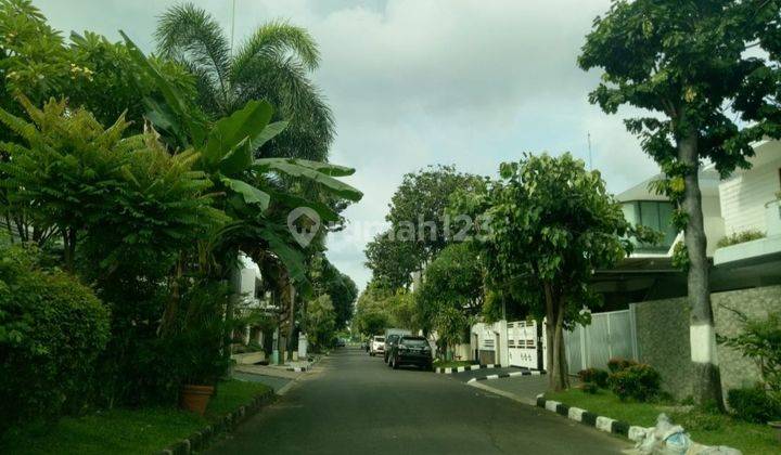 Dijual Rumah Di Intercon Kebon Jeruk. di Taman kebon jeruk intercon SHM Bagus 2