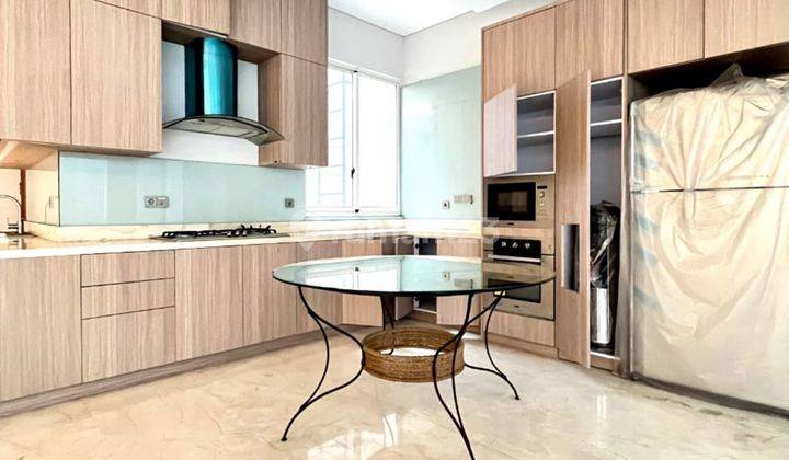 Rumah Modern Lux S.Pool Patal Senayan 6