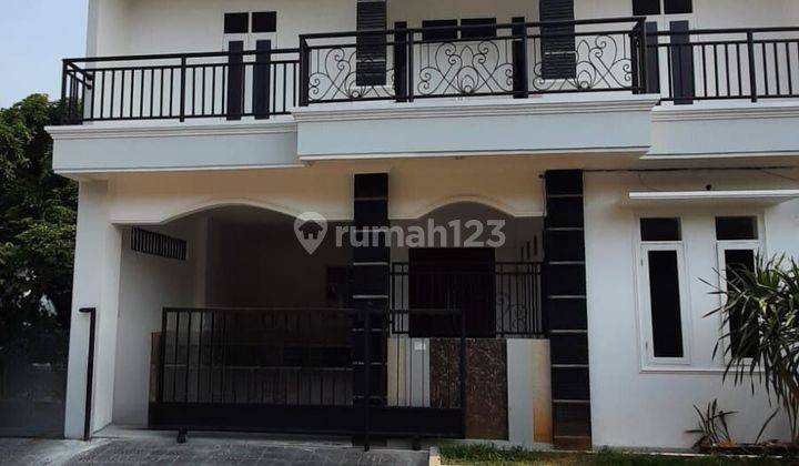 Rumah hook 2 lantai dekat universitas mall dan toll 1