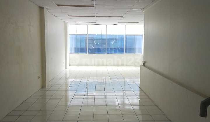 Disewakan Cepat Ruko Siap Pakai di Boulevard Kelapa Gading Jakarta Utara (CR) 1