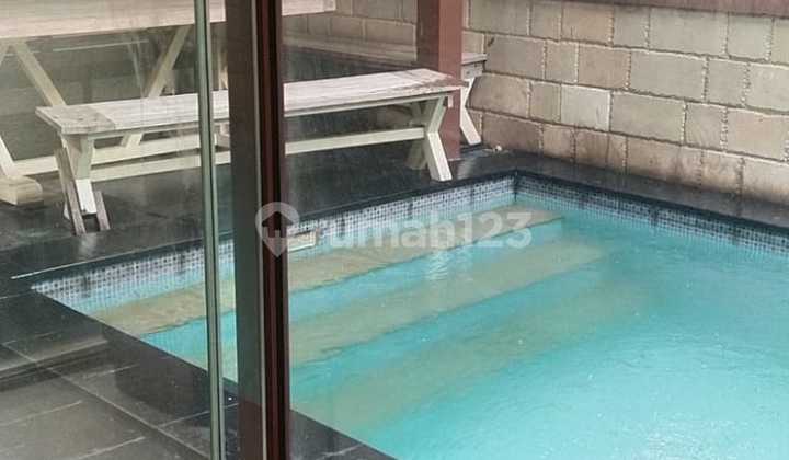 Sewa Rumah Townhouse luas 220m2 di daerah Pejaten Jakarta Selatan CR 1