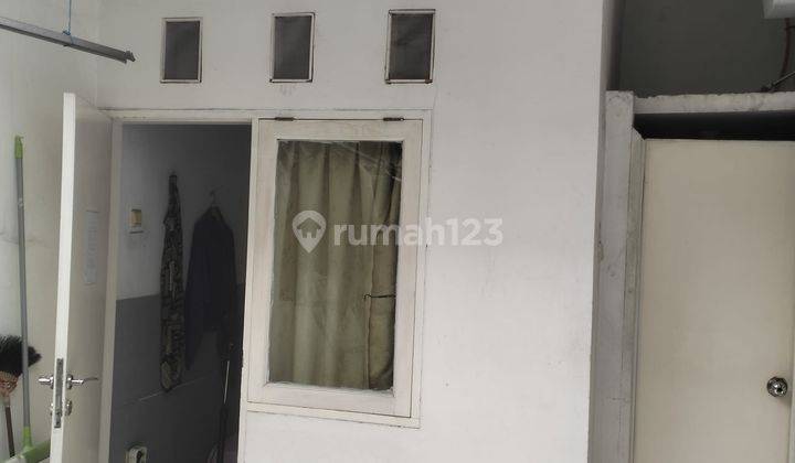 Sewa Rumah 2 Lantai di Cideng Barat Jakarta Pusat C R  1