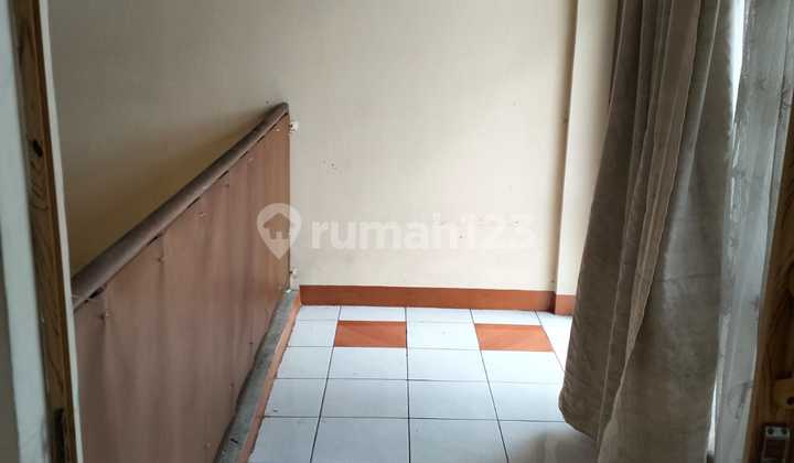 Jual Rumah 3 lantai di Tomang Jakarta Barat CR 2
