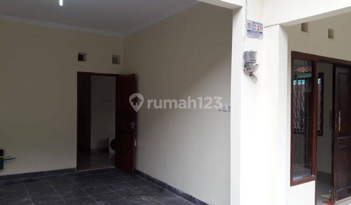 Sewa Rumah 2 lantai di Gandaria Jakarta Selatan CR 2