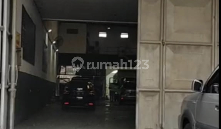 Disewakan Gudang Raya Kalirungkut Depan Transmart Area Komersial Pinggir Jalan Raya Murah Nego Luas Ramai 1