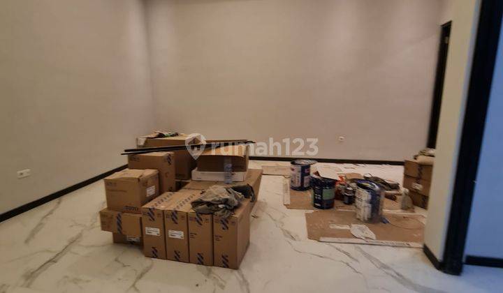 Dijual rumah baru gress @ Mulyosari Utara 3