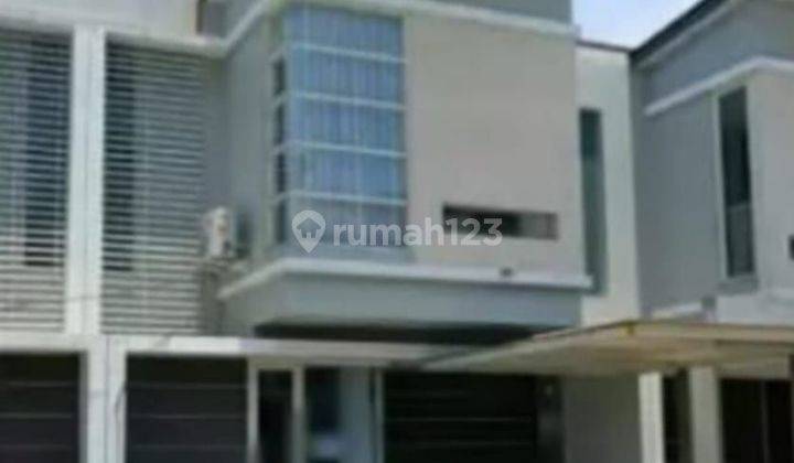 Dijual rumah bagus terawat SHM on hand @ Royal Park Residence, Gunung Anyar, Rungkut 1