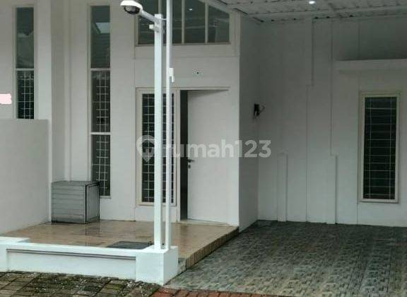 Dijual/Disewakan Rumah Terawat Siap Huni @ Wisata Semanggi ,wonorejo Rungkut 1