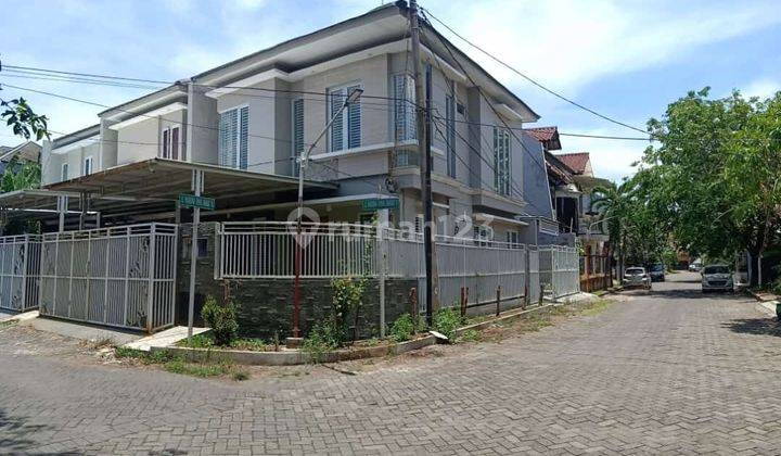 Disewakan rumah 2 lantai minimalis @ Bumi Marina Mas, Keputih 1