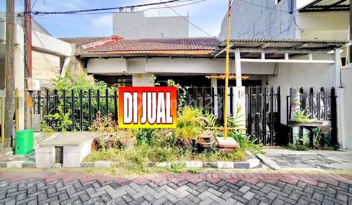 Dijual rumah lama butuh renovasi SHM @ Mulyosari 1