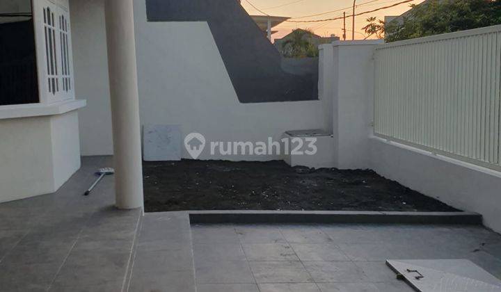 Disewakan rumah baru renovasi @ Nirwana Eksekutif, Wonorejo Rungkut 2