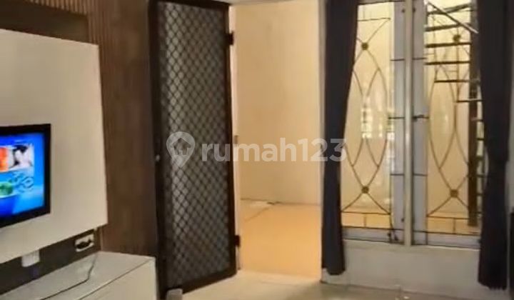 Disewakan Rumah Super Spesial @ Pakuwon City