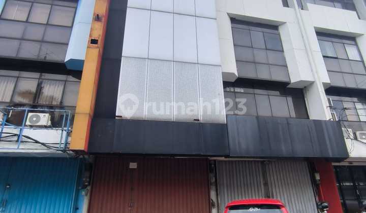 Ruko Bagus Strategis Kawasan Bisnis Roxy Jakarta Pusat