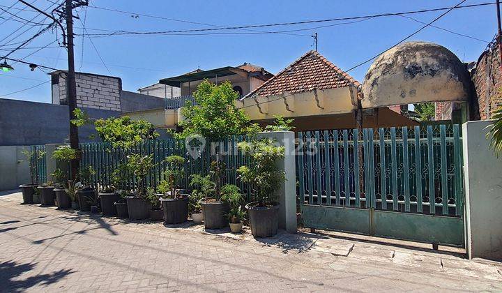 Rumah Bagus Selangkah Dari Pusat Grosir Surabaya 1