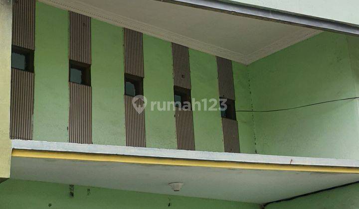 Rumah Minimalis 2 Lantai di Jl. Dukuh Setro Surabaya 2