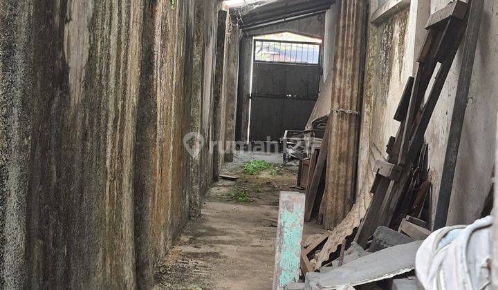 Rumah SHM Hitung Tanah di Raya Mastrip Kebraon Surabaya 2