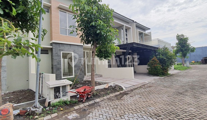 CASH COW SHOPHOUSE Only 3 Minutes from Krian Sidoarjo Market 2