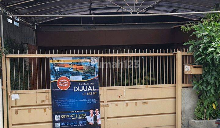 Rumah Melebar Ke Belakang ( Ngantong ) Dekat Kaza Mall Surabaya 1