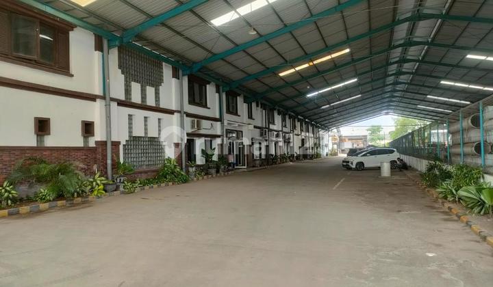 Pelemwatu Factory, Kutil, Menganti, Gresik