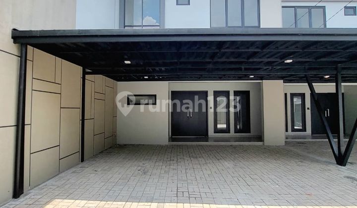 Rumah Brand New & Minimalist Modern di BSD Rumah Brand New & Minimalist Modern di BSD