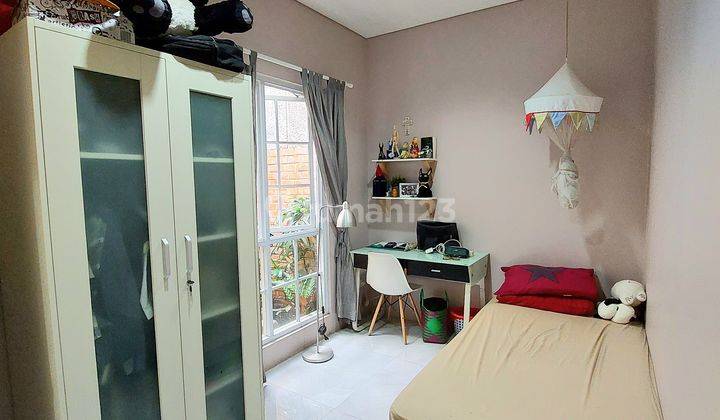 Rumah Cantik Full Renovasi dekat Gandaria City Jaksel