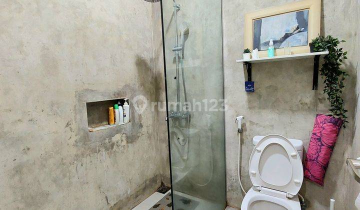 Rumah Cantik Full Renovasi dekat Gandaria City Jaksel