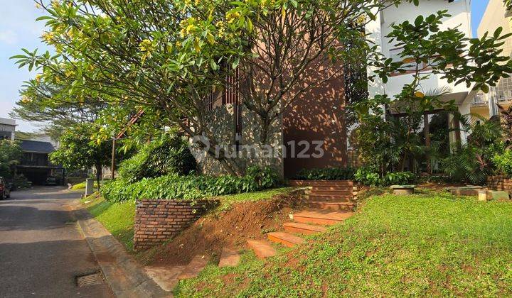 Rumah Hoek Depan Taman Di Sektor 7 Bintaro Jaya 2