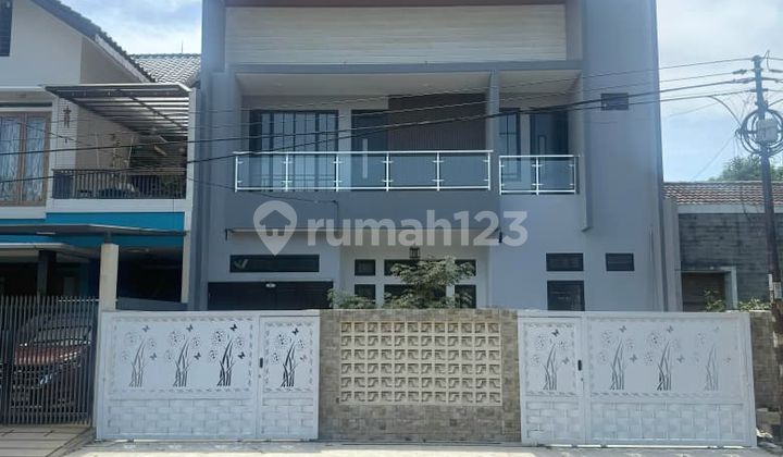 Rumah Brand New dan Minimalis Modern dengan Private Pool di BSD