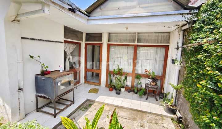 RUMAH ASRI SAYAP DAGO BANDUNG Lokasi Strategis Akses Mudah RUMAH ASRI SAYAP DAGO BANDUNG Lokasi Strategis Akses Mudah