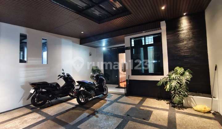 RUMAH IMPIAN DI SETRA DAGO ANTAPANI Bandung Strategis Desain Modern