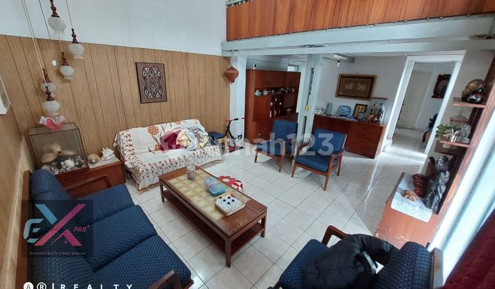 Dijual Rumah di Jalan Sangkuriang Cisitu Dago Coblong Bandung Cocok untuk Bahan Kosan 2