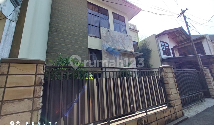 Dijual Kos Aktif Sayap Dipatiukur Sekeloa Coblong Dago Bandung 2