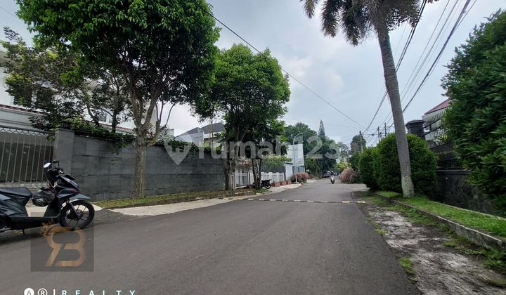 Unit Langka Dijual Rumah Mewah Sayap Sutami Lingkungan Aman Nyaman, Asri & Akses Mudah